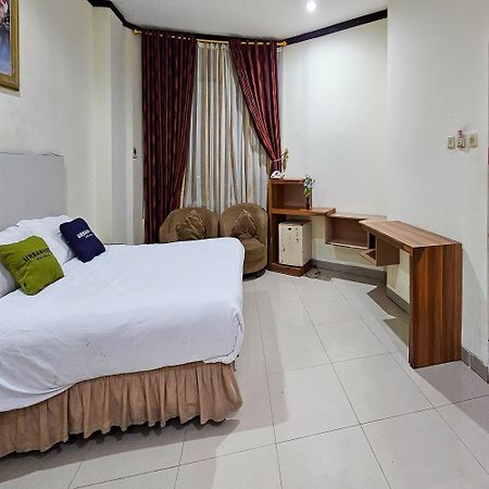 Urbanview Hotel Kharisma Banjarmasin Banjarmasin  Exteriér fotografie