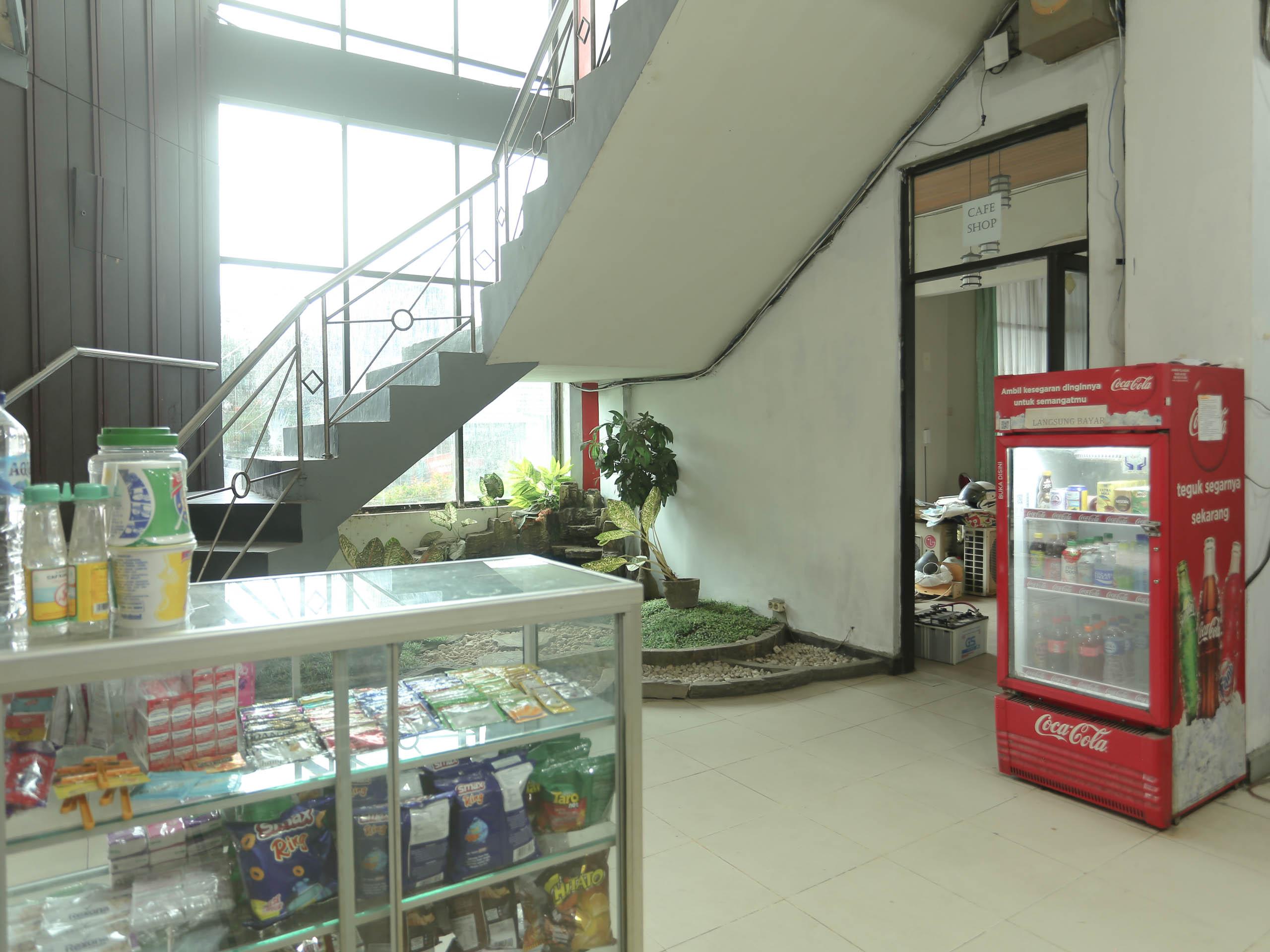 Urbanview Hotel Kharisma Banjarmasin Banjarmasin  Exteriér fotografie