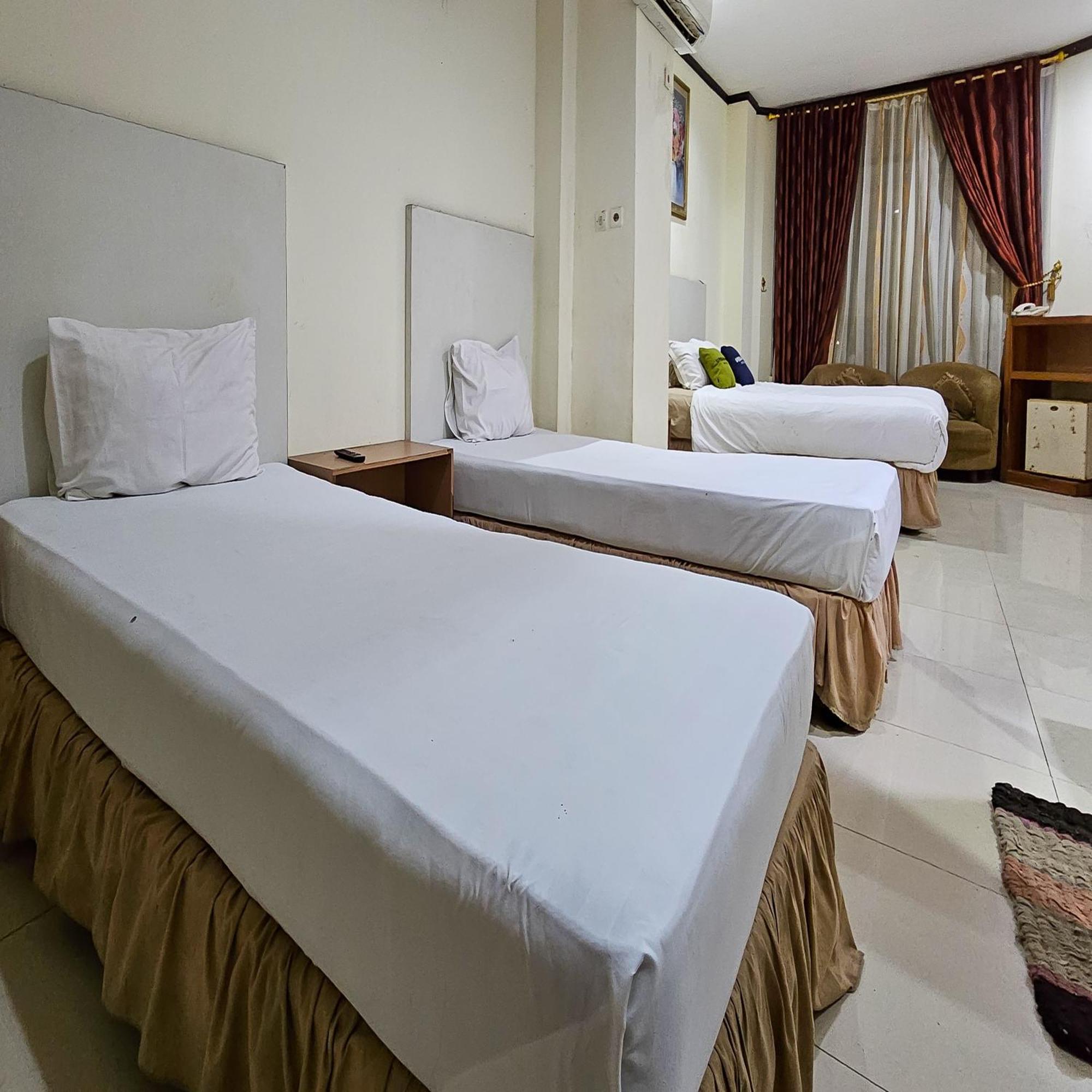 Urbanview Hotel Kharisma Banjarmasin Banjarmasin  Exteriér fotografie