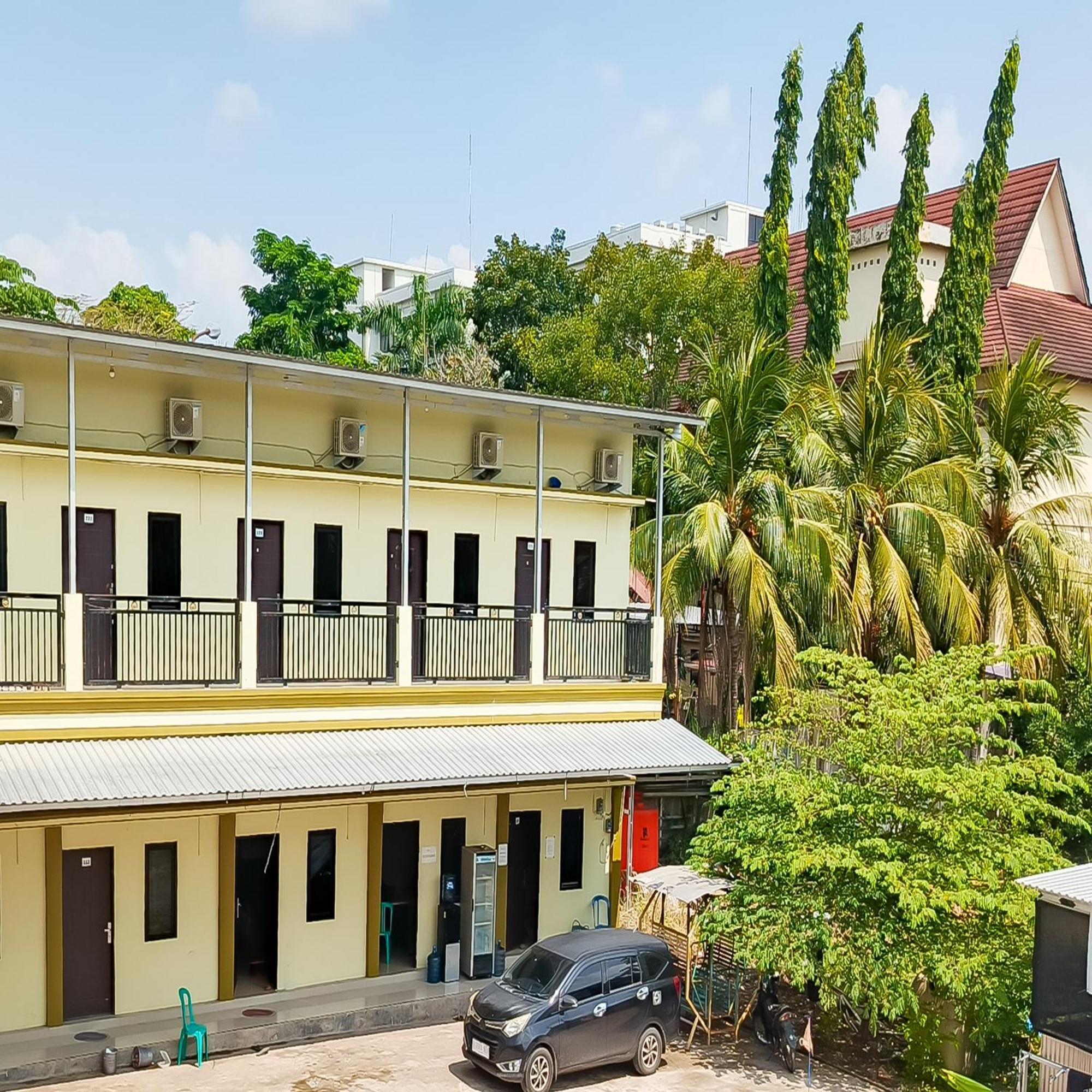 Urbanview Hotel Kharisma Banjarmasin Banjarmasin  Exteriér fotografie