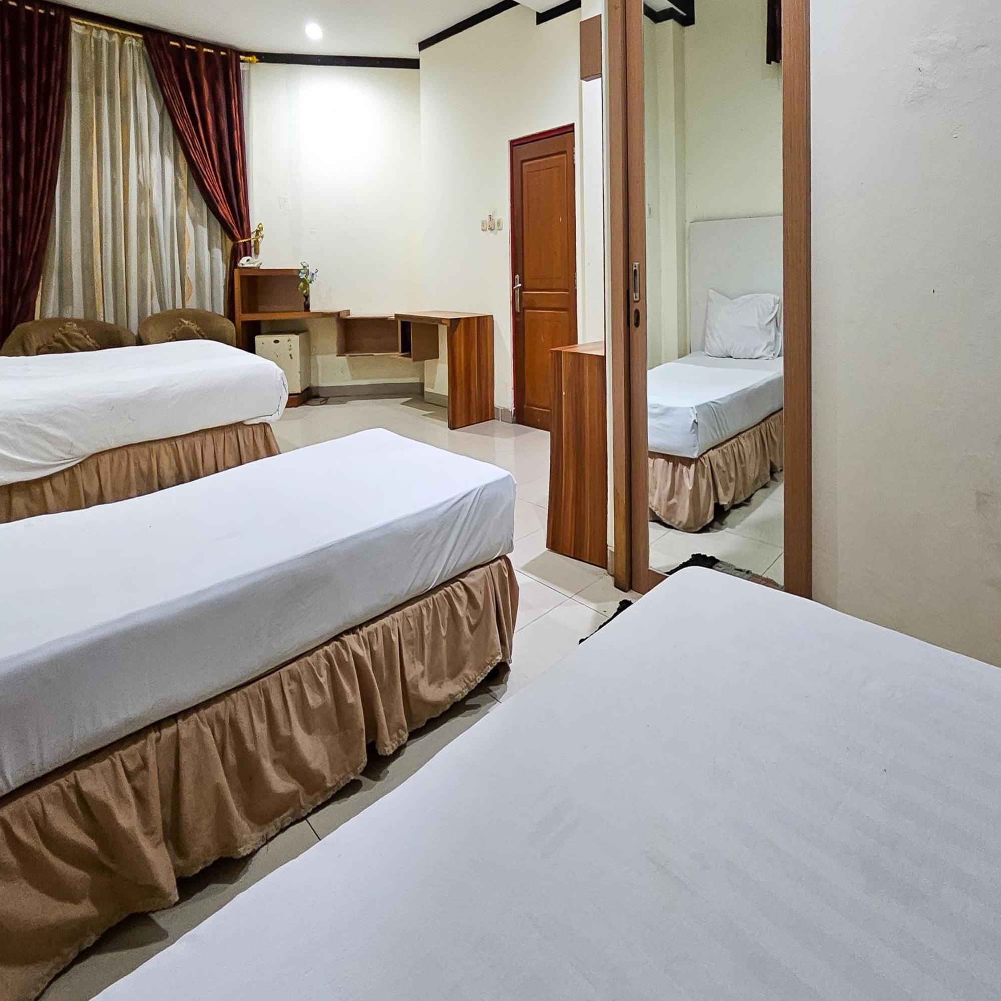 Urbanview Hotel Kharisma Banjarmasin Banjarmasin  Exteriér fotografie